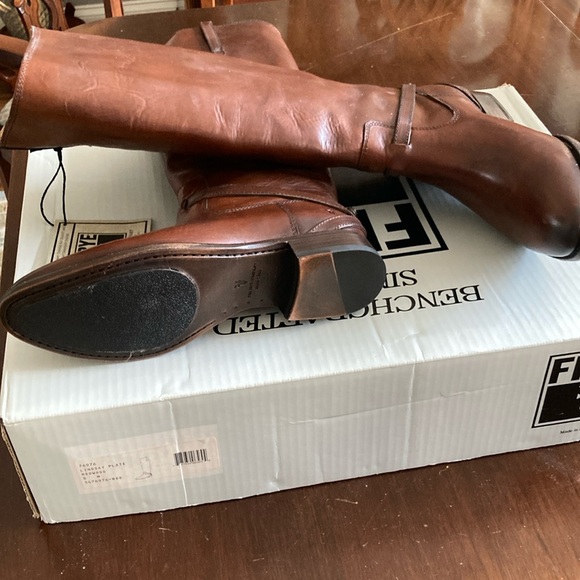 Frye Shoes - Frye women’s leather boots, Lindsay Plate Redwood.  Knee-high. Never worn.
